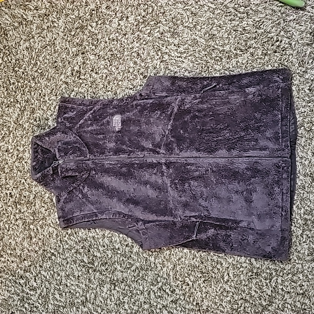 Women's fleece North Face vest